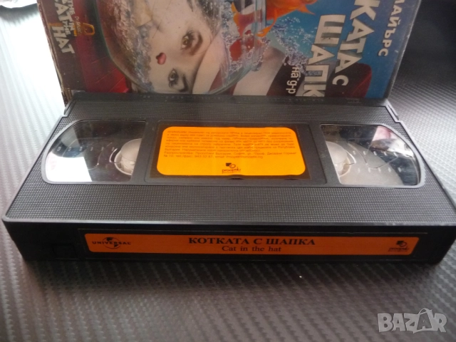 Котката с шапка VHS филм детски забавен Майк Майърс забавен смешен лудории котак семеен чудна изнена, снимка 2 - Комедии - 52449454