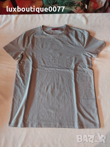 Чисто нова без етикет тениска Hugo Boss L