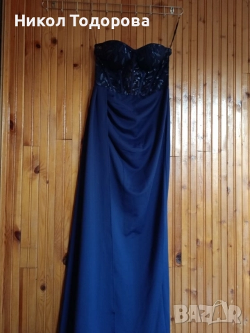 Прекрасна синя бална рокля