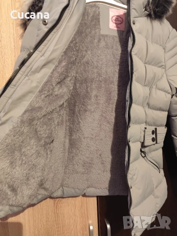 Зимно детско яке, снимка 2 - Детски якета и елеци - 53486618