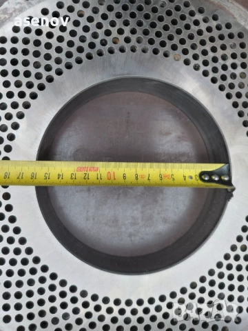 матрица за пелети, снимка 2 - Други машини и части - 53950885