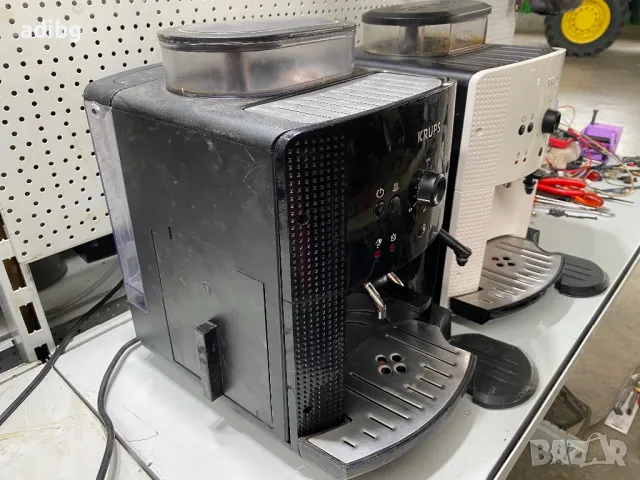 Евтини Части - Krups EA81 Бял Черен, снимка 5 - Кафемашини - 49801866