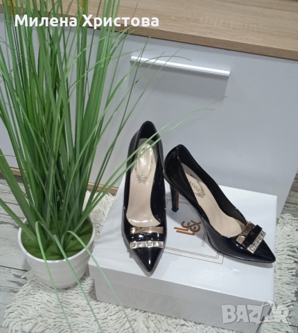 Дамски обувки на ток, снимка 2 - Дамски обувки на ток - 44939574