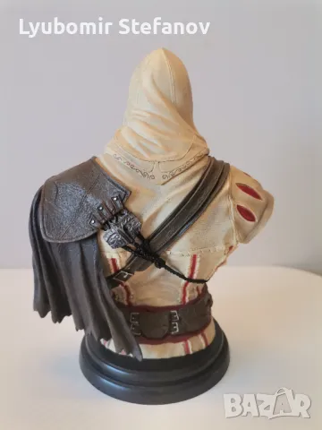 Екшън фигура Assassin's Creed Legacy Collection Ezio Auditore "Лична колекция", снимка 3 - Аксесоари - 47241832