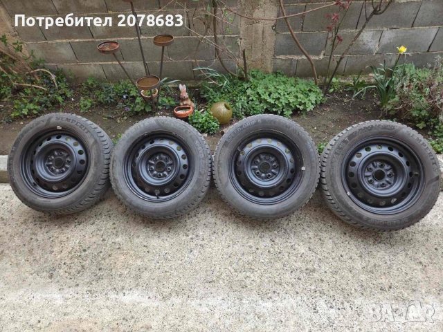 Продавам джанти със зимни гуми за Тойота 205/55/16