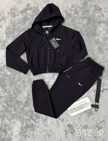 дамски екипи Nike 