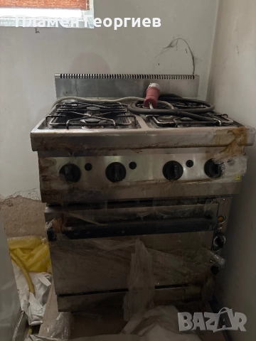 Професионална печка на ток и газ