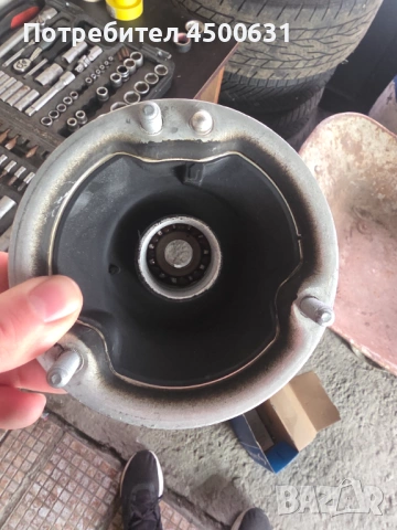 Тампон макферсън BMW E46 за предни амортисьори, снимка 2 - Части - 54208554