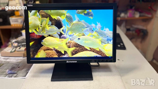 19" Lenovo ThinkVision LT9153wA HD монитор (1400x900,5ms,D-SUB,DVI-D)