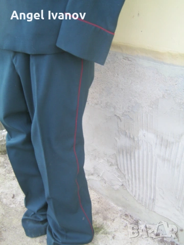 Парадна офицерска униформа, снимка 10 - Антикварни и старинни предмети - 54240461