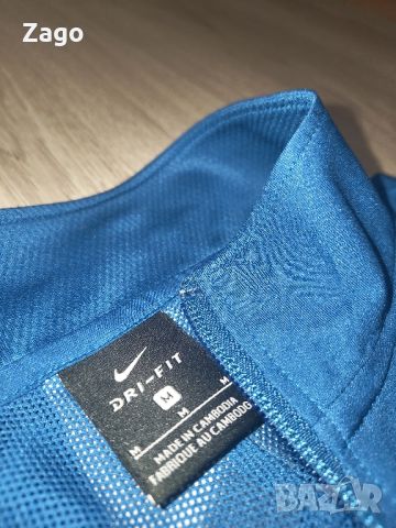 Горнище на Nike перфектно състояние , снимка 4 - Спортни дрехи, екипи - 45922359