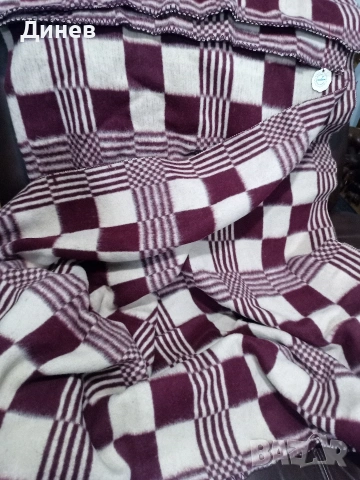 Чисто ново вълнено одеяло "Индустриалимпорт" (Соц ретро, 100% вълна), снимка 3 - Олекотени завивки и одеяла - 53438663