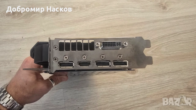 Видео карта Asus GTX 970 4GB, снимка 2 - Видеокарти - 53131367