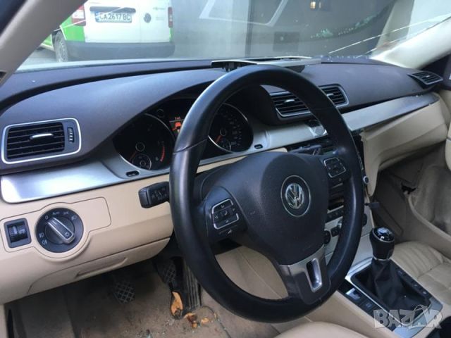 VW Passat 2.0 TDI CFF 6ск., снимка 9 - Автомобили и джипове - 46344919