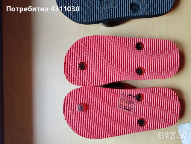Нови детски чехли размери 28/29 и 30/31, снимка 7 - Детски джапанки - 53812662