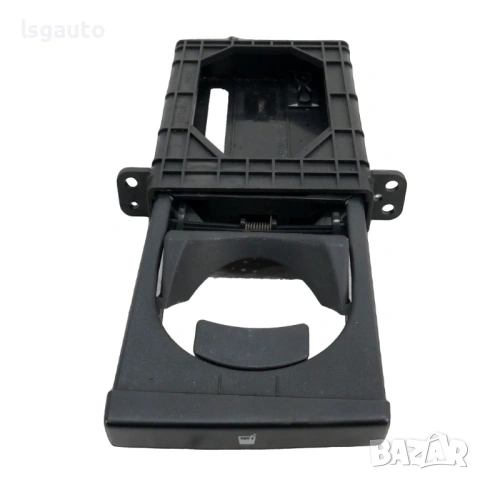 Поставка за чаша табло Toyota Avensis II 2003-2009 ID: 159209, снимка 2 - Части - 54026710