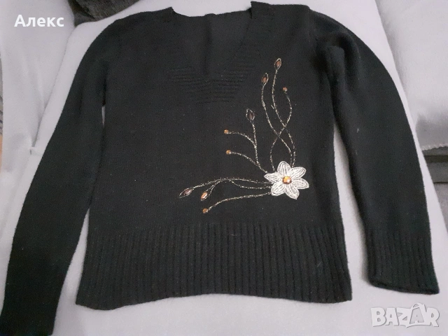 Красива зимна блуза, снимка 2 - Блузи с дълъг ръкав и пуловери - 53013151