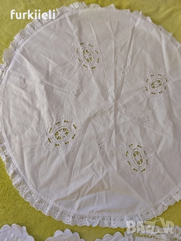 рязана бродерия , снимка 3 - Покривки за маси - 52176303