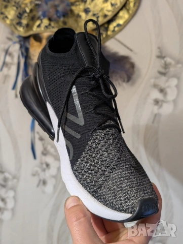 оригинални маратонки Nike Air Max 270 Flyknit номер 44-45, снимка 14 - Маратонки - 53511270