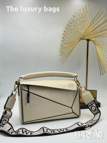 Стилна дамска чанта , снимка 8 - Чанти - 51111637