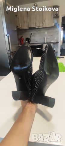 Черни боти на ток с камъчета., снимка 2 - Дамски елегантни обувки - 45957700