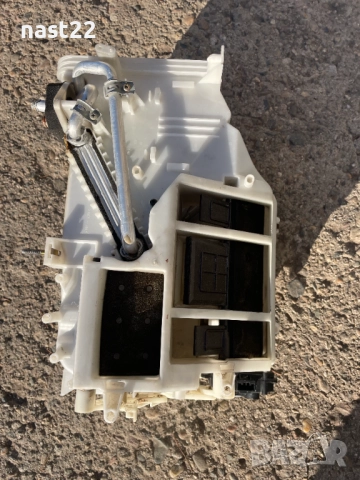 Радиатор парно Сузуки Гранд Витара/Suzuki Grand Vitara 1998-2005