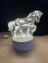 Нощна лампа с формата на кон, снимка 2