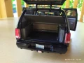 1 : 18 Метален модел на Cadillac Escalade ESV 2003, Ricko, снимка 12