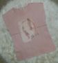 КРАСИВА розова блуза с щампа с надпис в розово злато и кабсички , снимка 1 - Тениски - 46012318