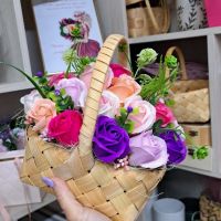 Букет от декоративни сапунени розив кошница, снимка 3 - Други - 45520536