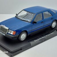 KAST-Models Умален модел на Mercedes 300 E (W124) 1984 MCG 1/18, снимка 1 - Колекции - 45112688