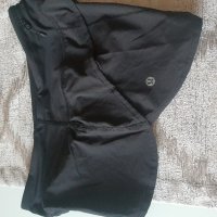 Lululemon дамски шорти us 4, снимка 1 - Къси панталони и бермуди - 45023876