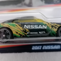 💕🧸Hot Wheels 2017 Nissan GT_R R35 NEON SPEEDERS, снимка 1 - Колекции - 45019132