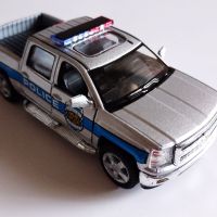 Chevrolet Silverado 2014 Police Pick-Up Truck 1:46, снимка 6 - Колекции - 45295548