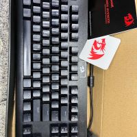 Геймърска механична клавиатура Redragon Dark Avenger, снимка 1 - Клавиатури и мишки - 45438950