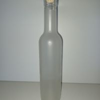 Матирани стъклени бутилки, снимка 1 - Буркани, бутилки и капачки - 44185561
