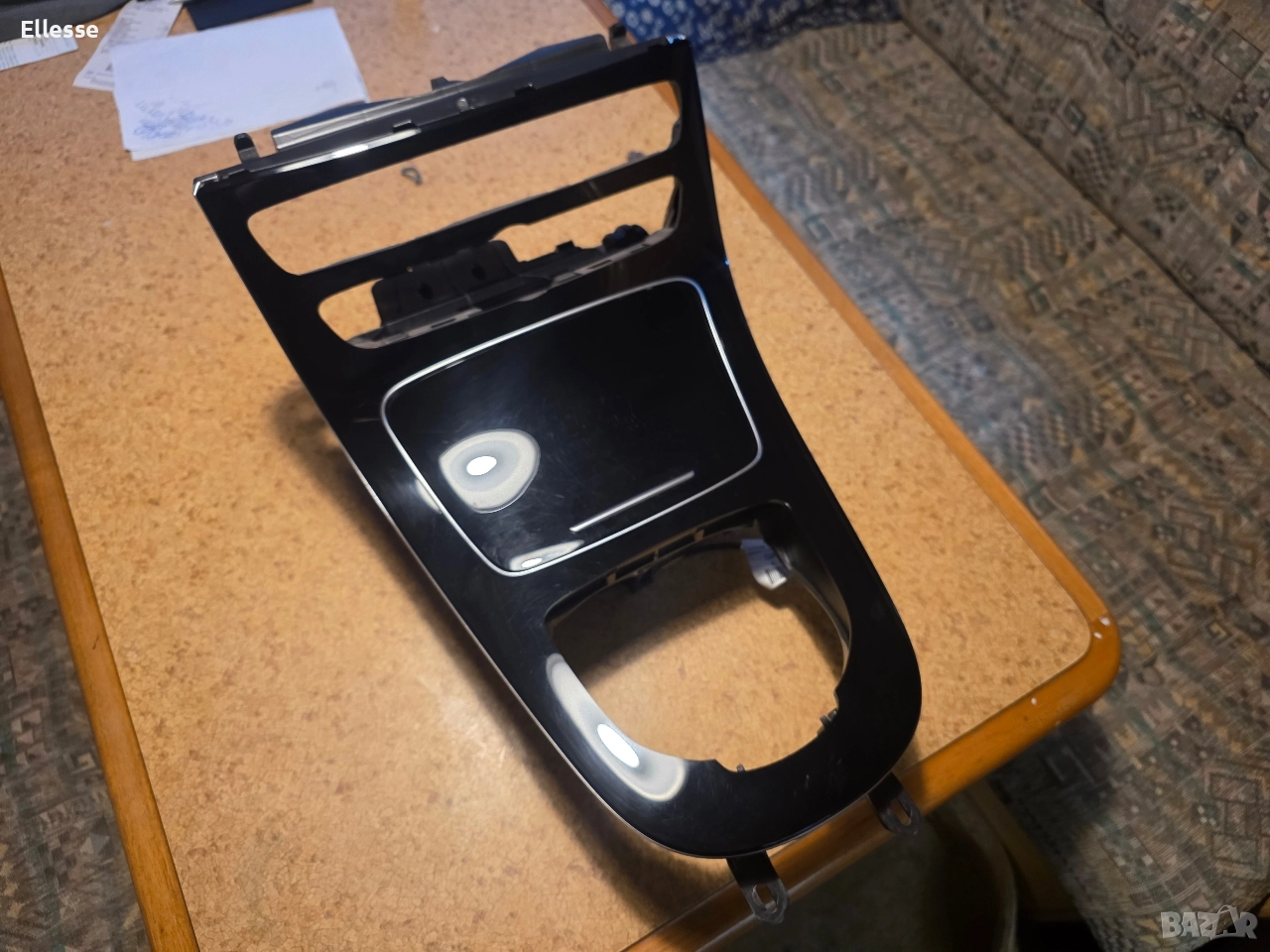 Централна конзола Mercedes E class w213., снимка 1