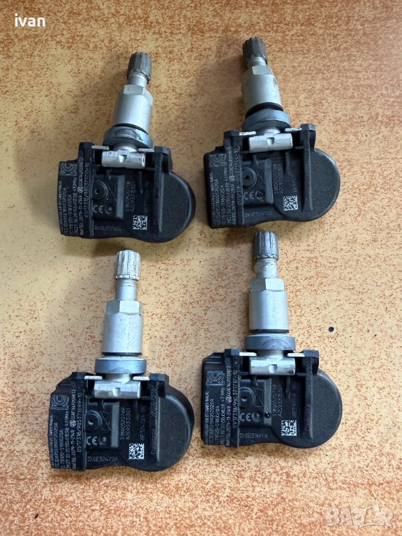 Продавам 4 бр. оргинални датчика за налягане Continental TPMS в гумите на Jaguar / Land Rover , снимка 1