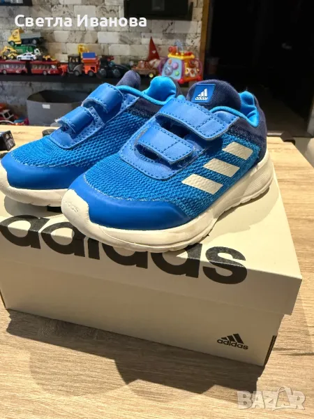 Детски маратонки Adidas, снимка 1