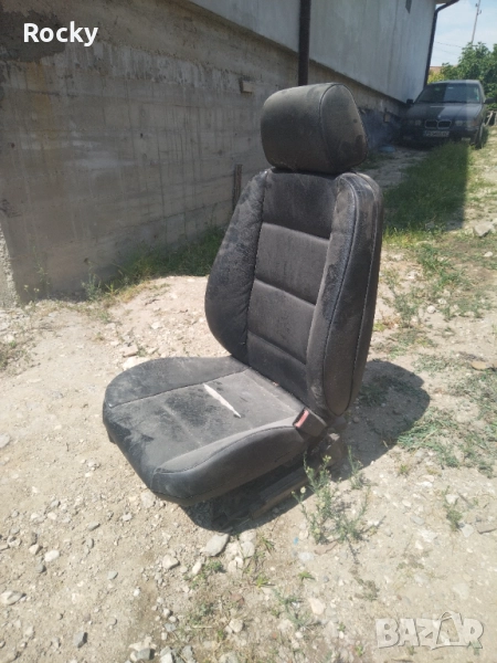 Преднни седалки и стъкла за БМВ Е36, снимка 1