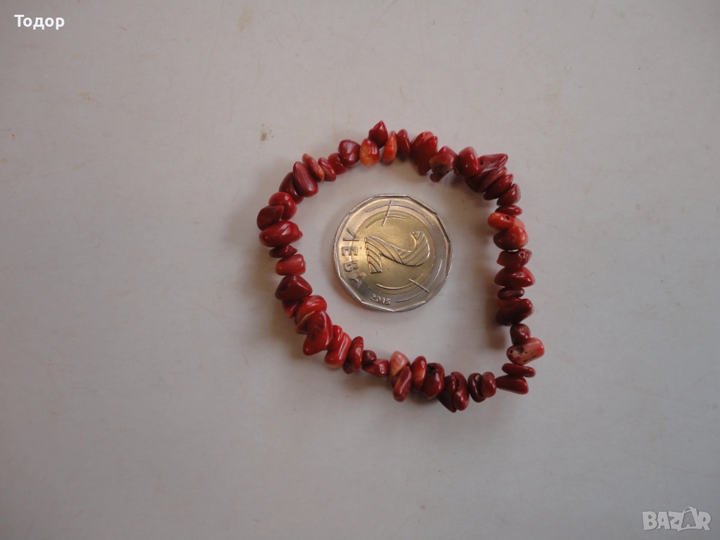 Страхотна гривна естествен корал , снимка 1