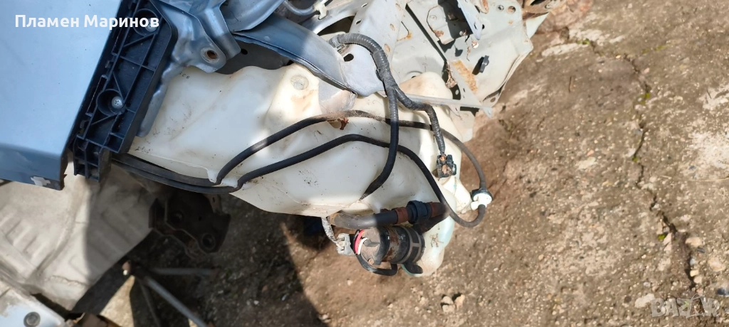 Казанче за течност на чистачки Honda CR-V, снимка 1