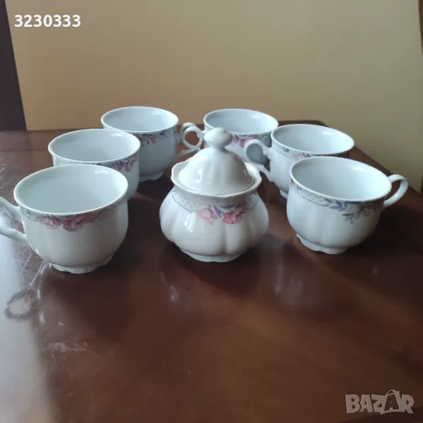 Порцеланов сервиз за чай, снимка 1