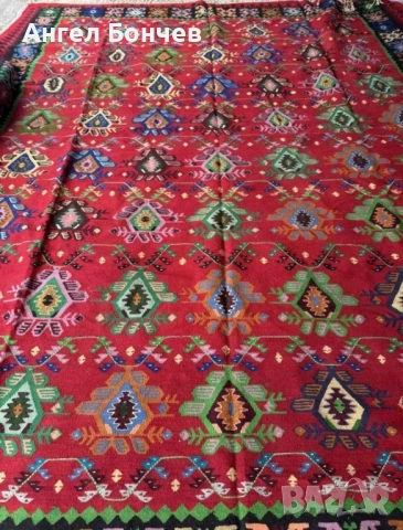 Автентичен чипровски килим, снимка 3 - Антикварни и старинни предмети - 52388291