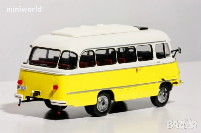 Robur LO 3000 автобус - мащаб 1:43 на IST моделът е нов в PVC дисплей-кейс, снимка 3 - Колекции - 53779743