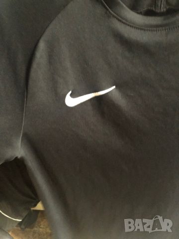 Тениска Nike, снимка 3 - Тениски - 46694596