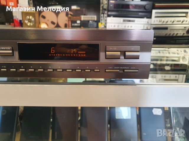 CD Player Yamaha CDX-393  В перфектно техническо и много добро визуално състояние., снимка 6 - Декове - 46188335