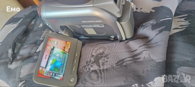 Цифрова видеокамера Canon MV900, снимка 4 - Камери - 50933084