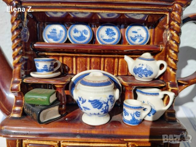 Royal Doulton Blue Willow колекционерски чайник Paul Cardew, снимка 5 - Антикварни и старинни предмети - 53845398