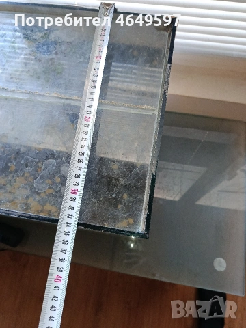 Продавам аквариум с маса към него., снимка 4 - Аквариуми - 54027140